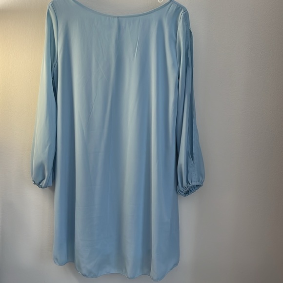 Leo Rosi Powder Blue Flowy Cocktail Dress with Long Sleeve, Slit Sleeves - Picture 6 of 7